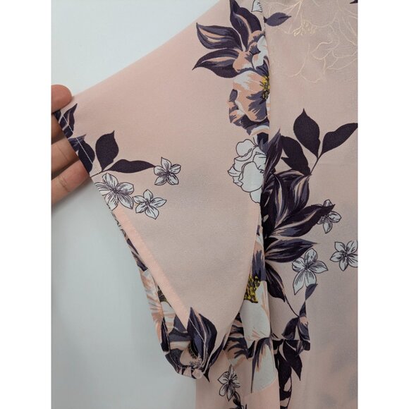 Torrid Floral Henley Top Women Size 1X Chiffon Feminine Office Hi Low Cottage - Picture 10 of 13